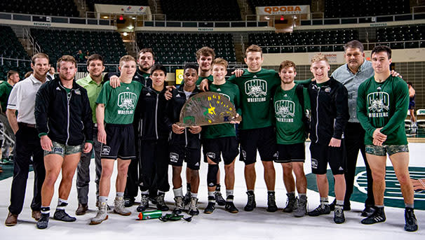 photo of OHIO team from rival win last year