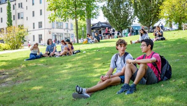 Students on the lawn at the University of Arkansas
