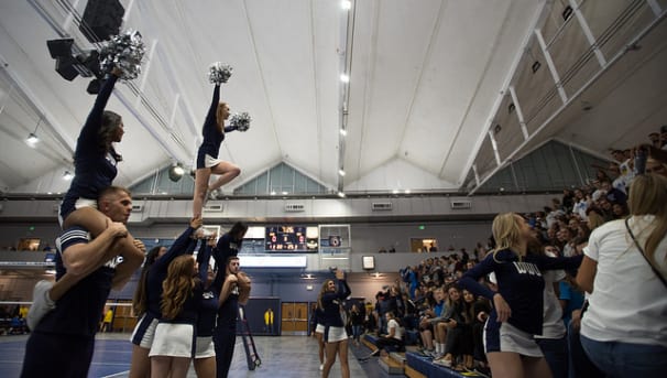 WWU Cheer Image