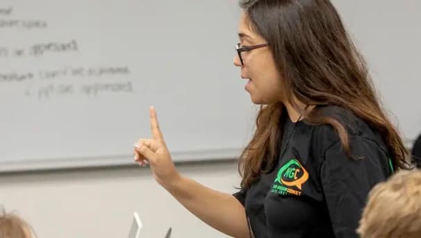 Mean Green Comet Debate Institute Image