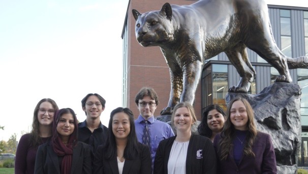 Crimson Coug Holiday Market Image