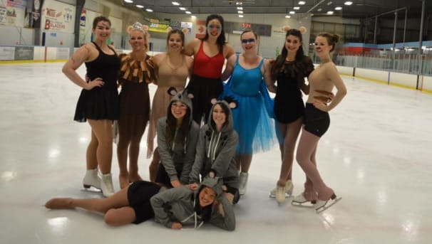 Support the WWU Figure Skating Team Image