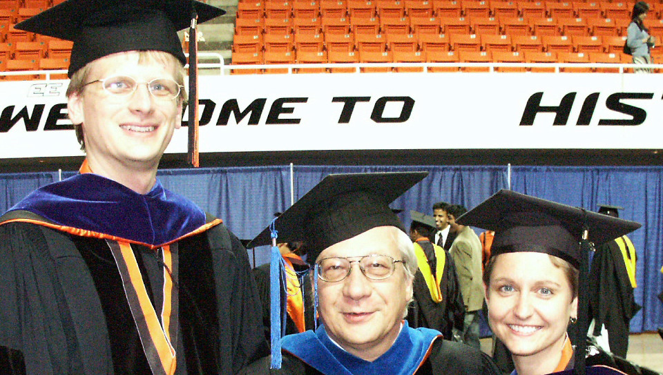 Tom Jorsch, Dr. Petrin, and Shelly Lemons at 2004 commencment