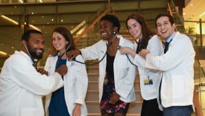 Sponsor the SoM Class of 2027’s White Coats and Stethoscopes