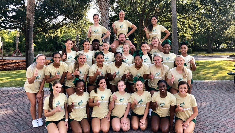 UNC Charlotte 49ers Cheerleading Team Trip to Nationals