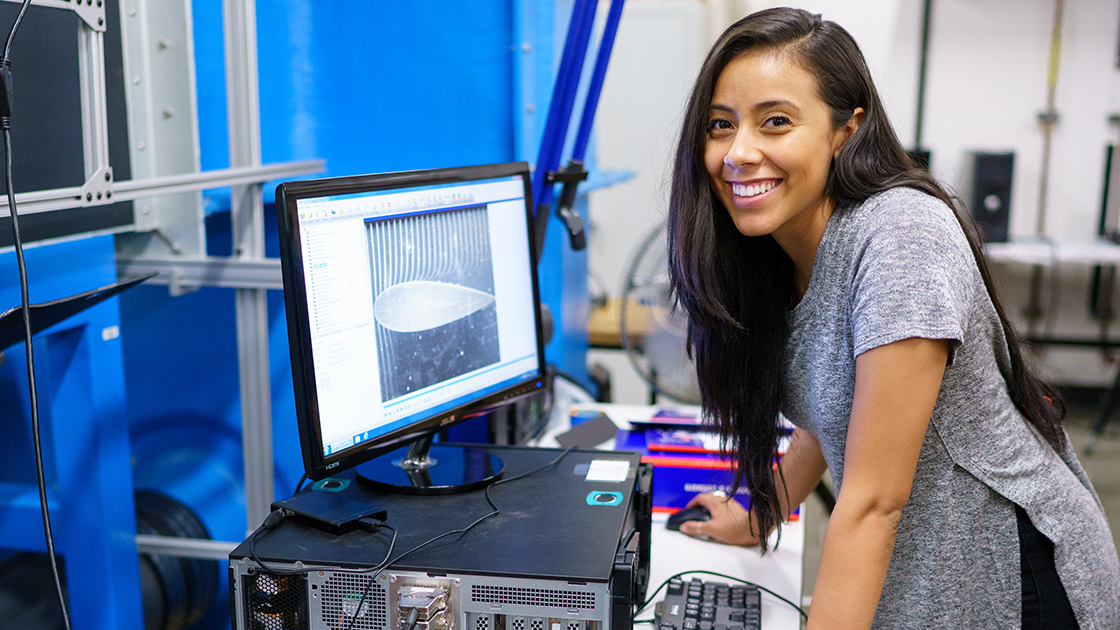Engineering student explores simulation tools in CSUN research lab.