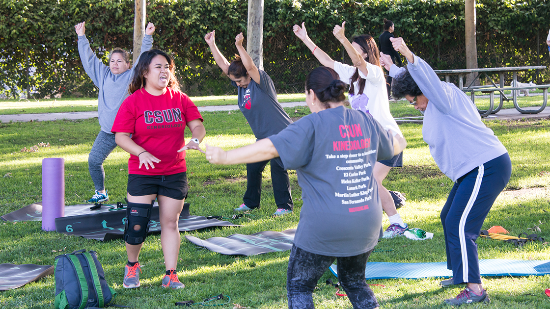 CSUN wellness class promotes mindfulness, movement, and community connection outdoors.