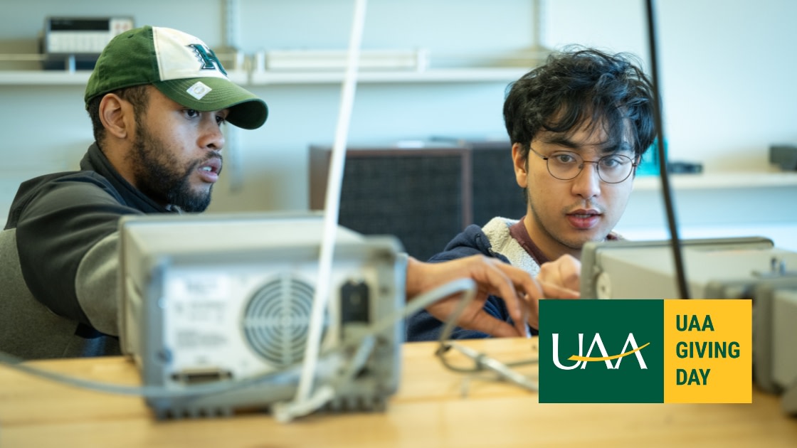 UAA Students build electrical circuits during Fundamentals of Electrical Engineering Laboratory