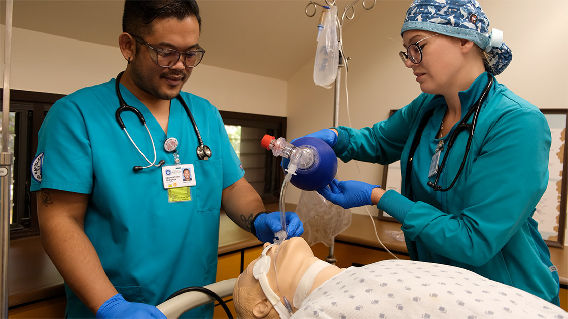 Giving Day FOR UH • FOR HAWAI‘I CommunityBased Pro Bono Health Clinic