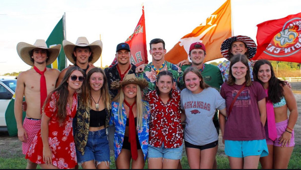 13 members of the Water Ski Club after placing fourth at Nationals in 2023!