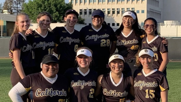 Fastpitch Softball at Berkeley Image