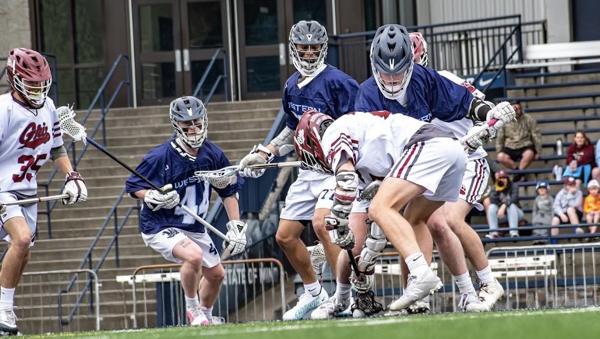 Ground Ball contested by the Vikings