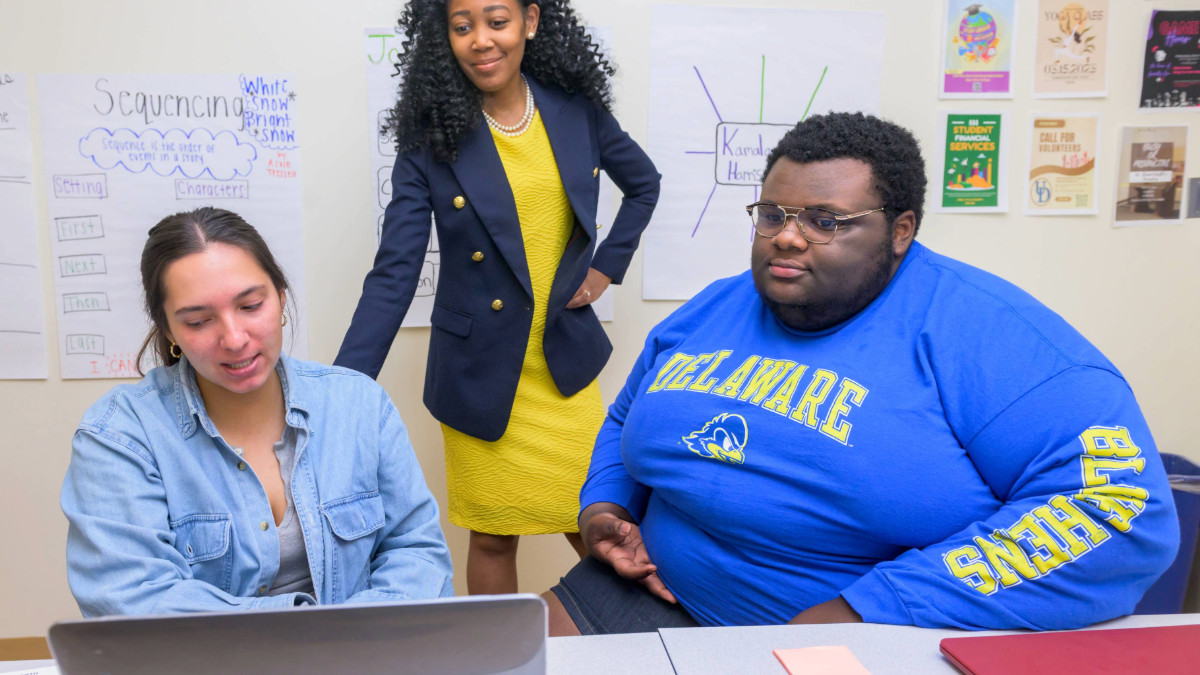 CEHD Dean's Teacher Pipeline Scholarship