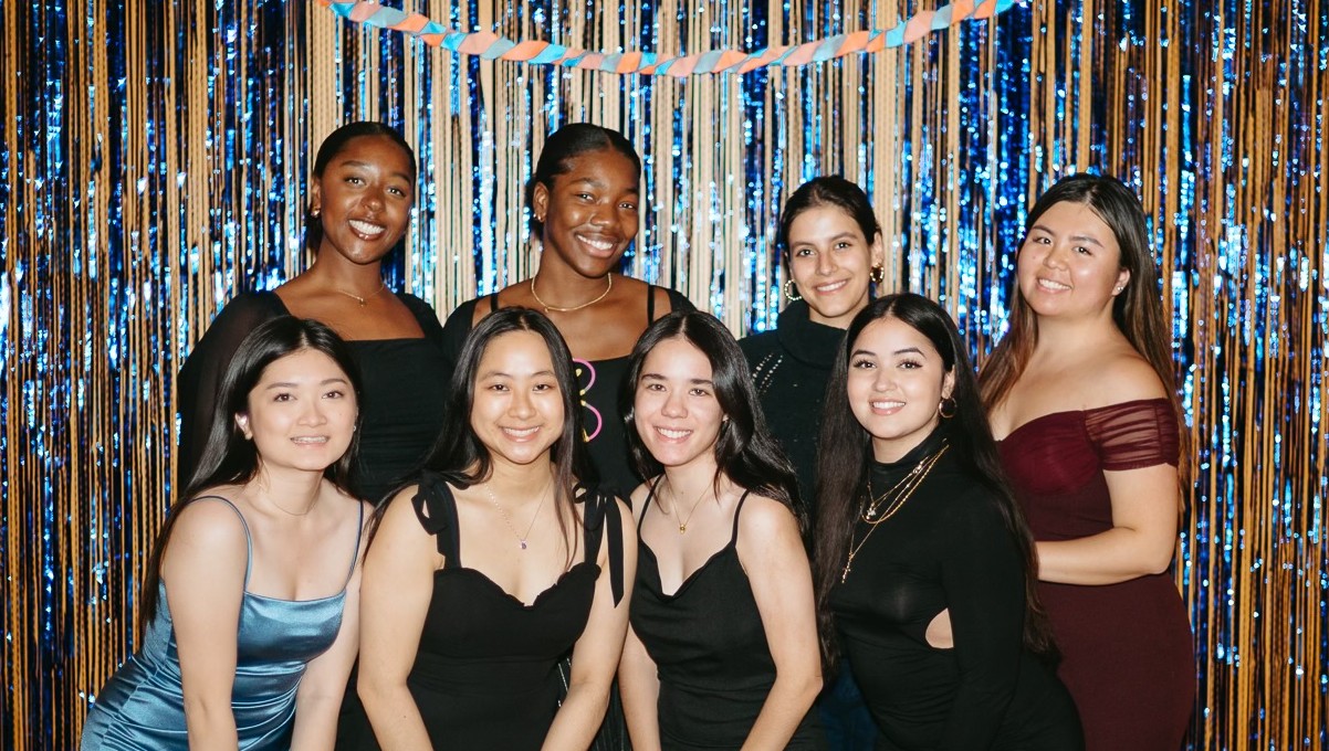 Our amazing E-board at the Pre-Health Formal hosted in collaboration with Pre-Med Society!