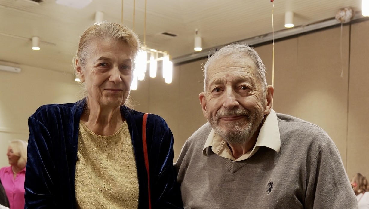 DeLois and Roger Burggraf