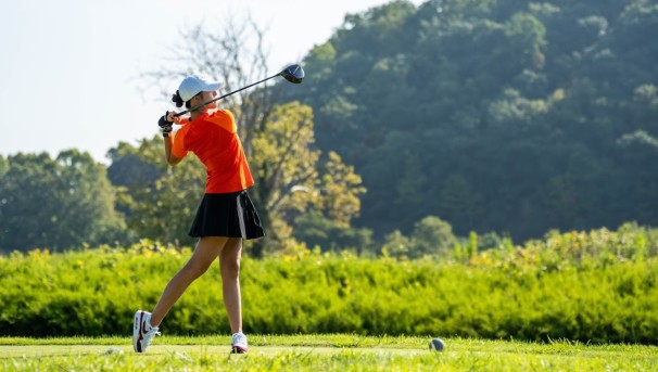 Support VT Women's Golf Image