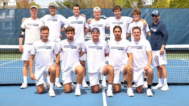 Team photo of the Monmouth men's tennis team