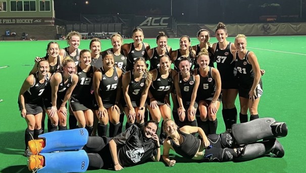 Help UMass Club Field Hockey Go to Nationals!! Image