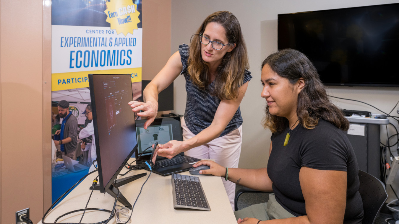 Center for Experimental & Applied Economics