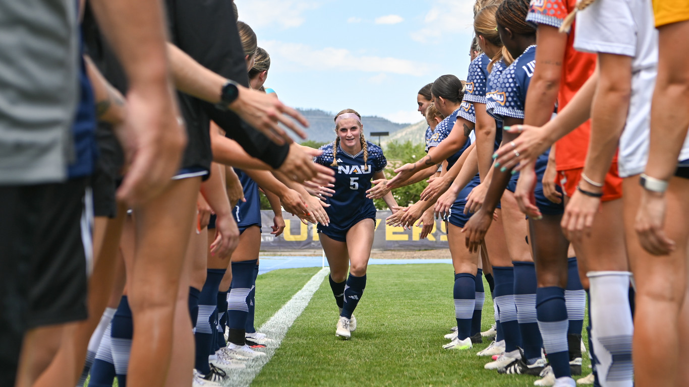 Holly Hunter - Women's Soccer x US Deaf Soccer National Women's Team