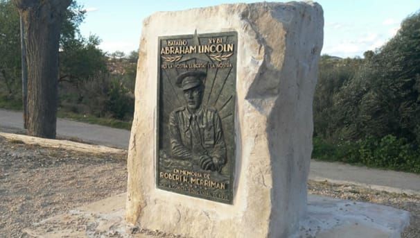 Merriman memorial plaque installed in Corbera d’Ebre (Tarragona)