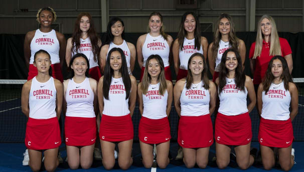 Women's Tennis FY22 Image