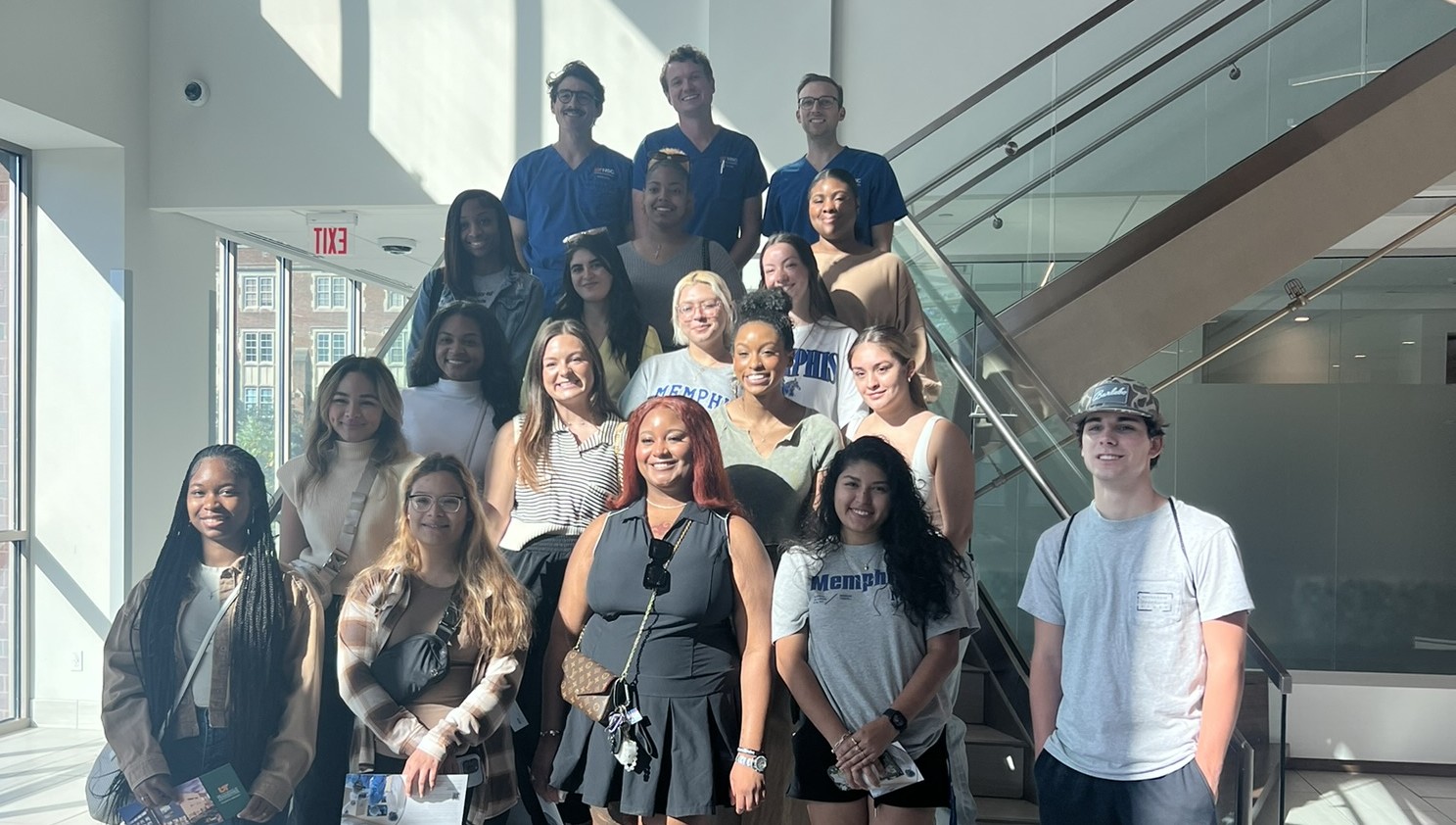 Students touring UTHSC College of Dentistry.