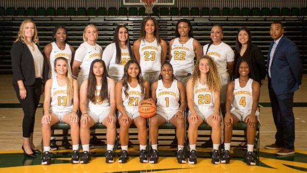 2021-2022 Women's Basketball Image