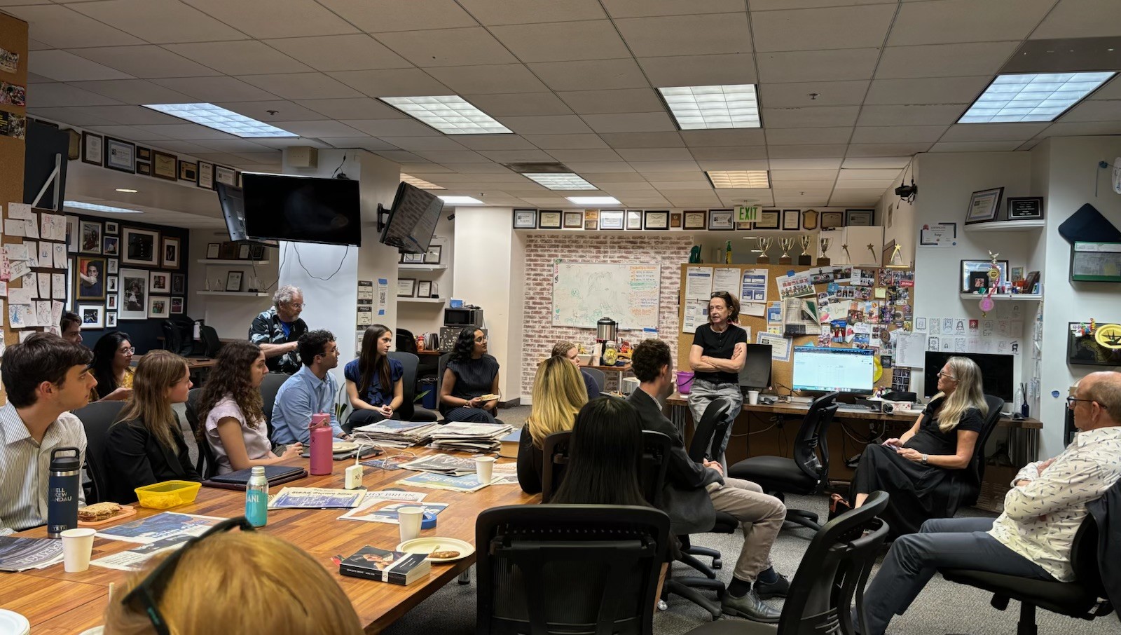Veteran LA Times reporter and editor Alice Short talks to Daily Bruin staffers and alums on 10/10/26