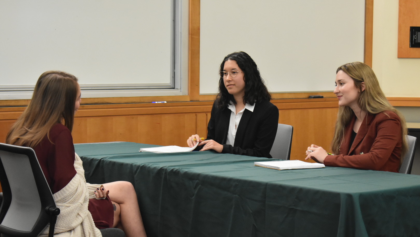 Finalists in a Client Counseling competition hosted by UO Moot