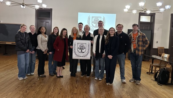 Support the Pokes in Politics! Image