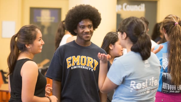 Give MORE Students Peer Support Image