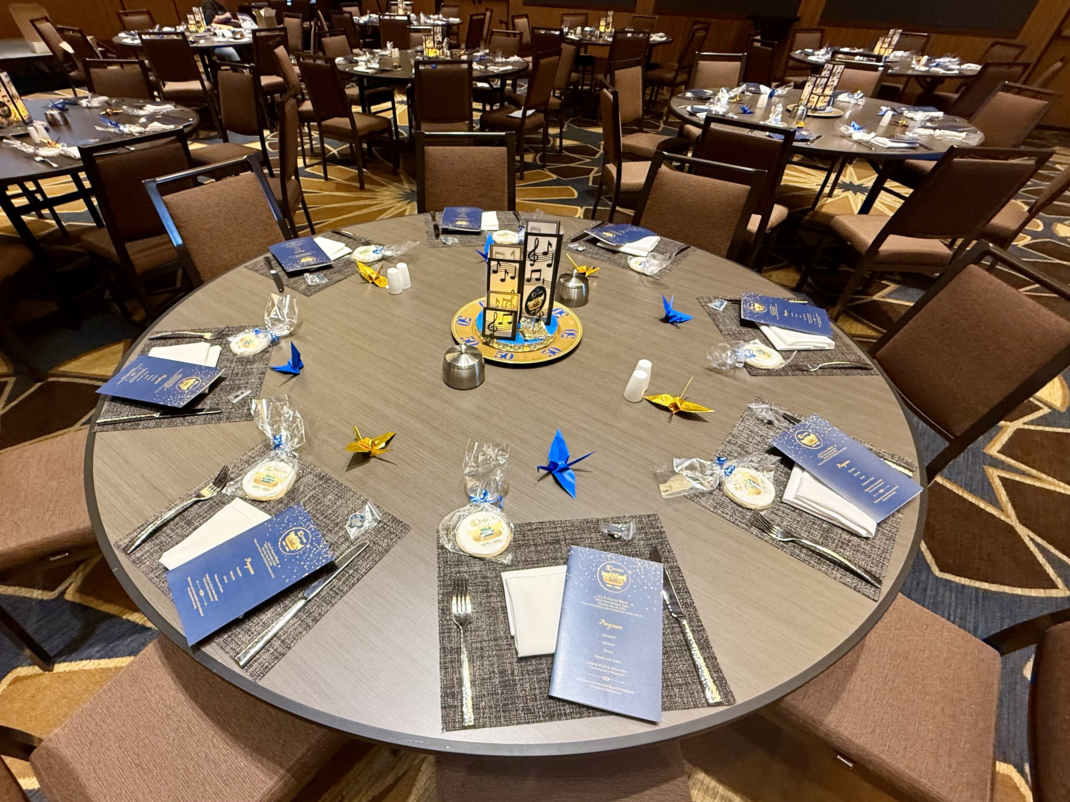 The tables were all very festive.