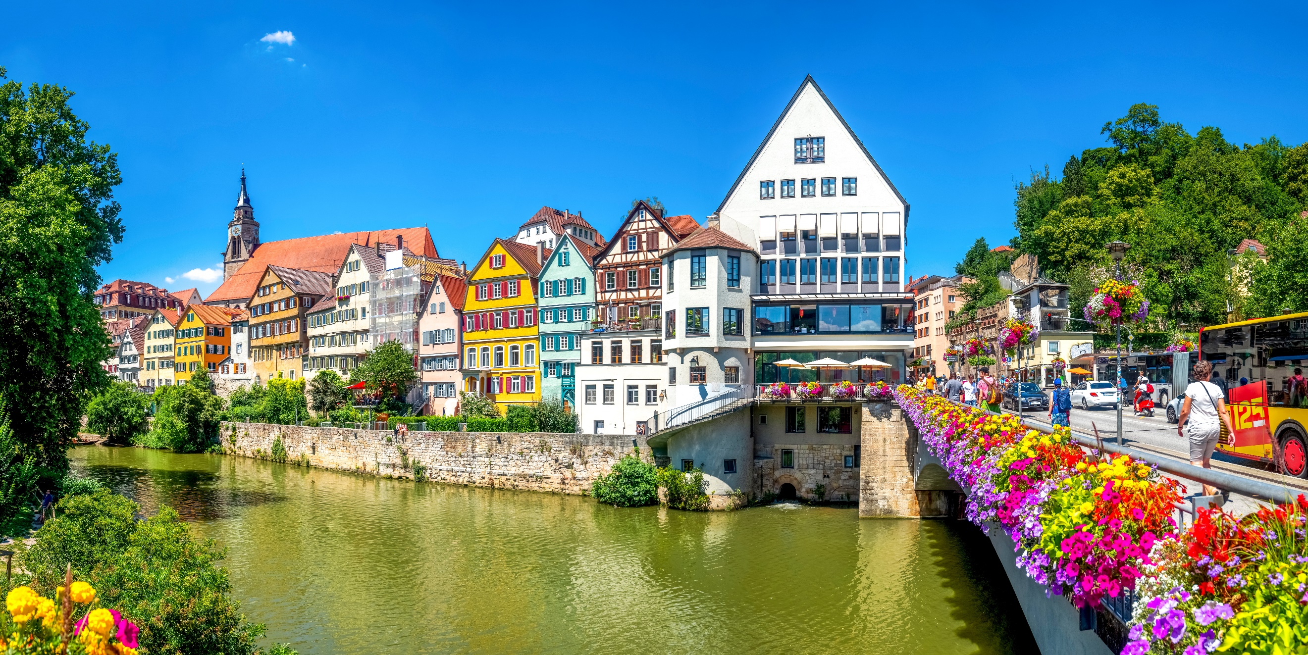 A group of buildings next to a body of water

Description automatically generated with low confidence