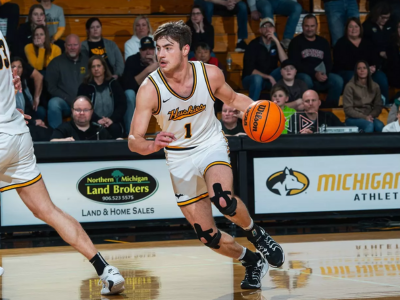 Men's Basketball Tile Image