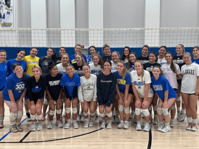 UD Women's Club Volleyball Tile Image