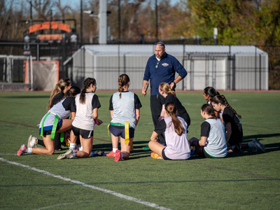 UD Women's Club Flag Football Tile Image