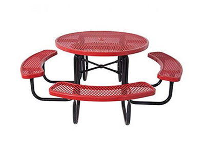 Washburn Tech Campus Outside Seating Tile Image