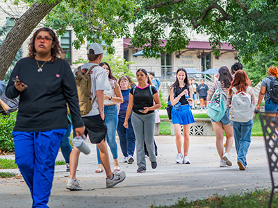 Incoming Freshman Scholarship Tile Image