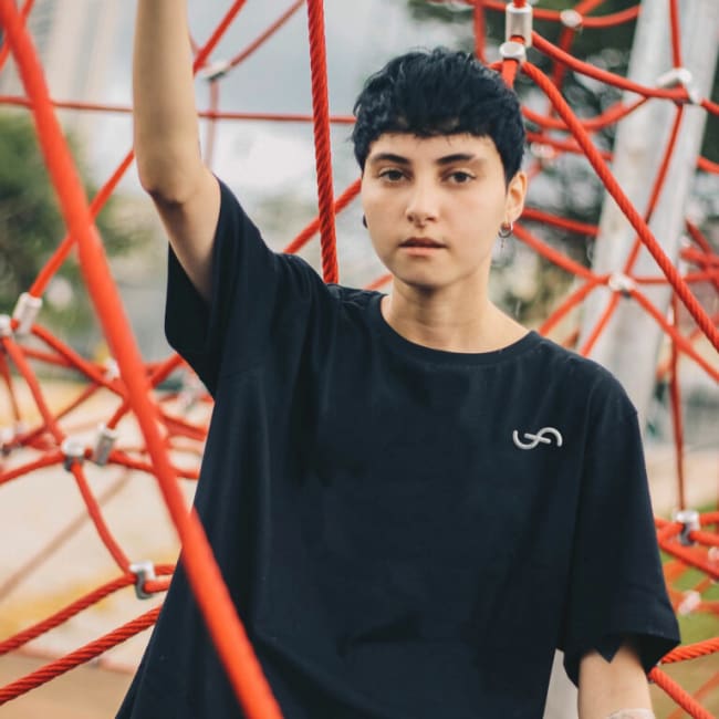 Fourier Audio Embroidered T-Shirt WOMENS M