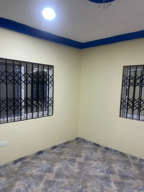 2 Bedroom Self Contained at Trom