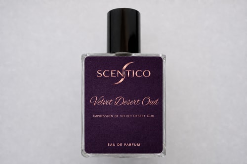 Velvet Desert Oud – Impression of Velvet Desert Oud by Dolce & Gabbana (Unisex Perfume)