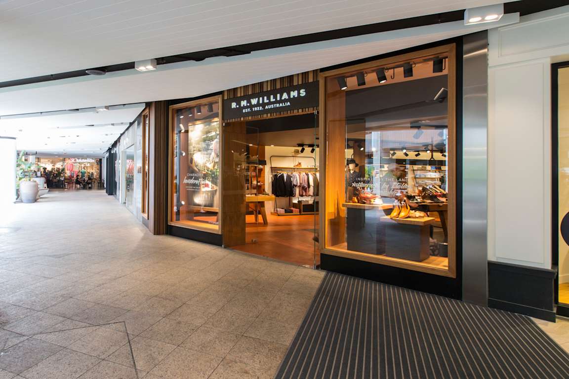 williams the shoeman stores