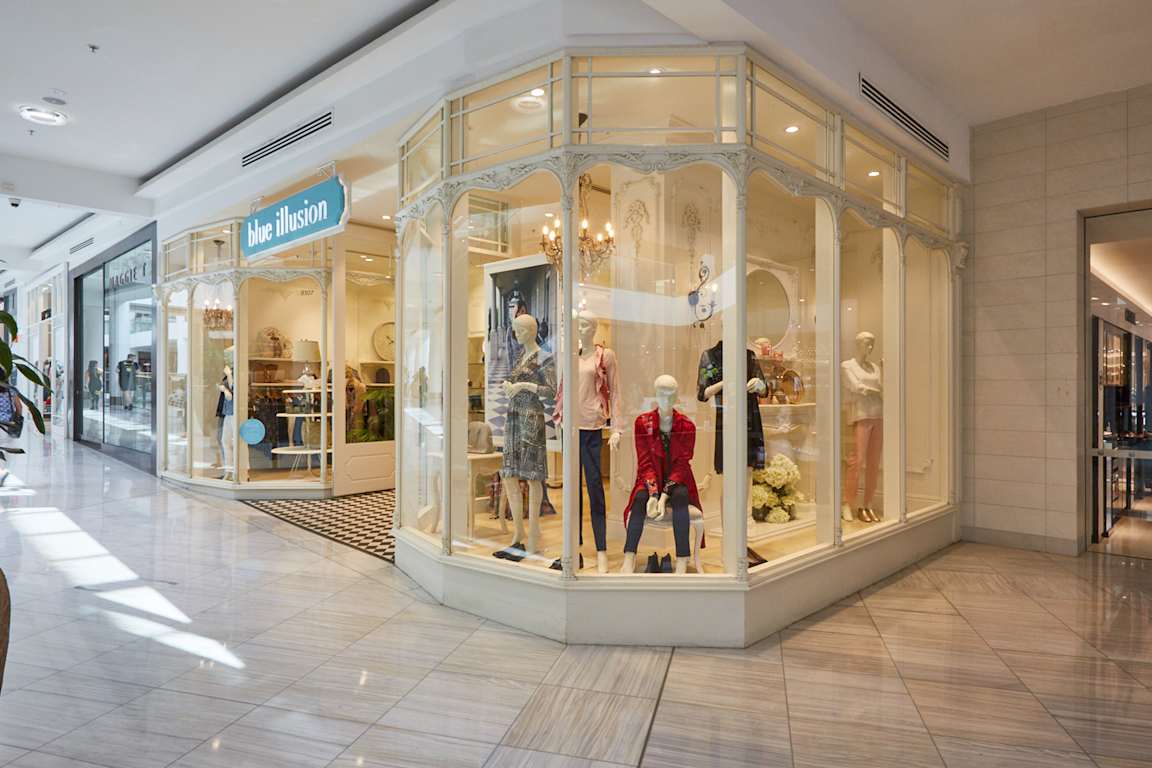 Blue Illusion at Westfield Miranda