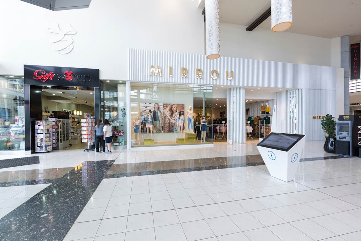 Mirrou at Westfield Manukau City