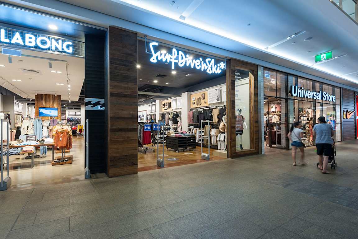 Surf Dive 'n Ski at Westfield Garden City