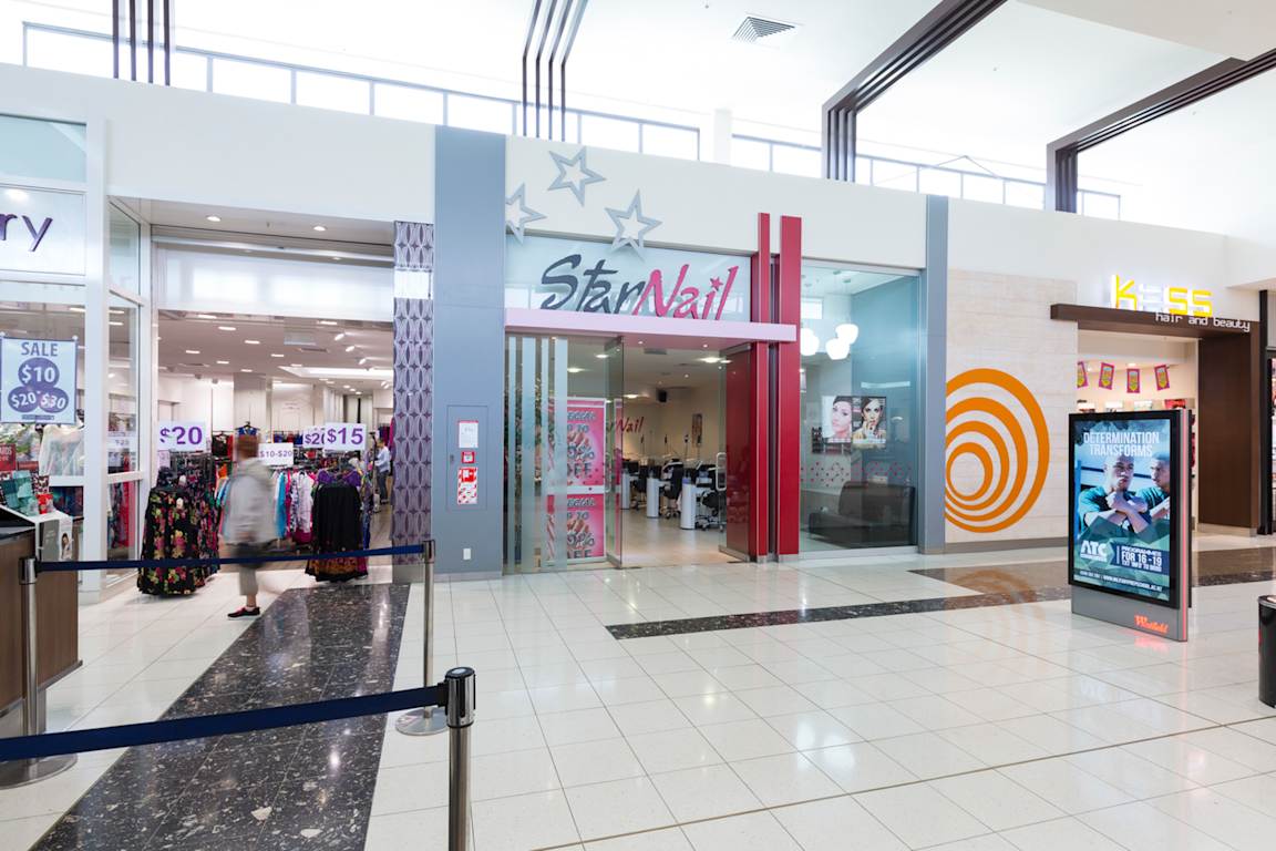 Star Nails at Westfield Manukau City