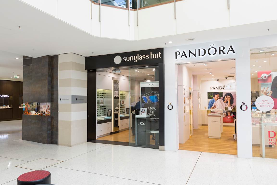 Sunglass Hut At Westfield St Lukes