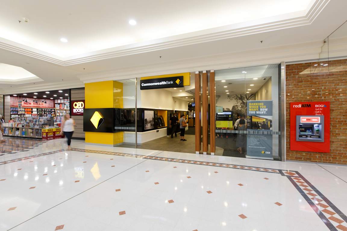 commonwealth bank at westfield innaloo