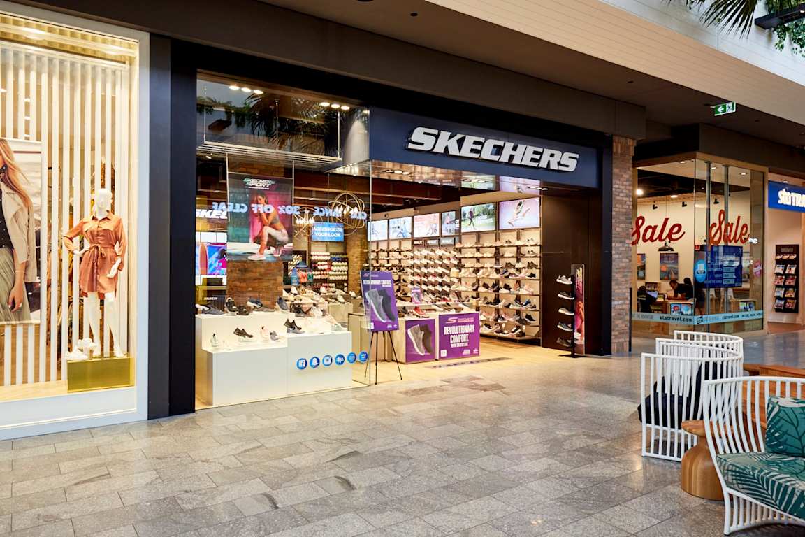 Skechers riccarton hot sale